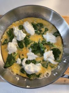 Omelet with Spinach and Mozzarella
